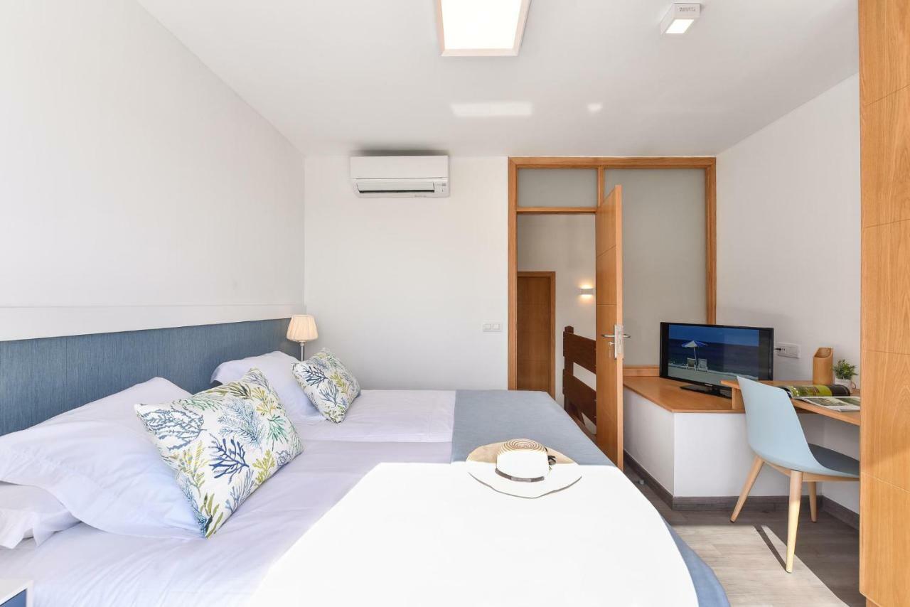 Beachfront Suites Morea Puerto Rico By Villagrancanaria Екстериор снимка